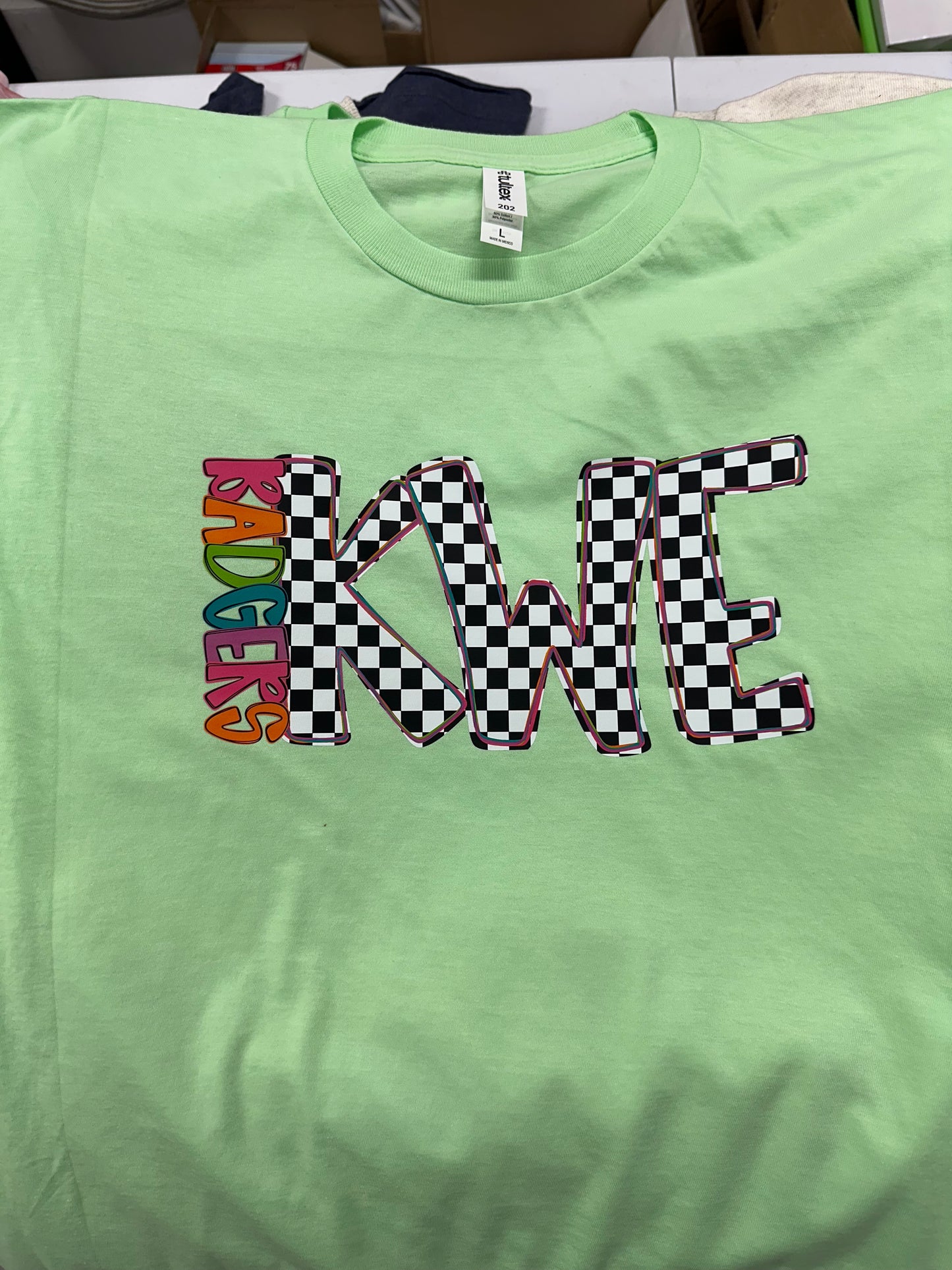 9 KWE Checkered