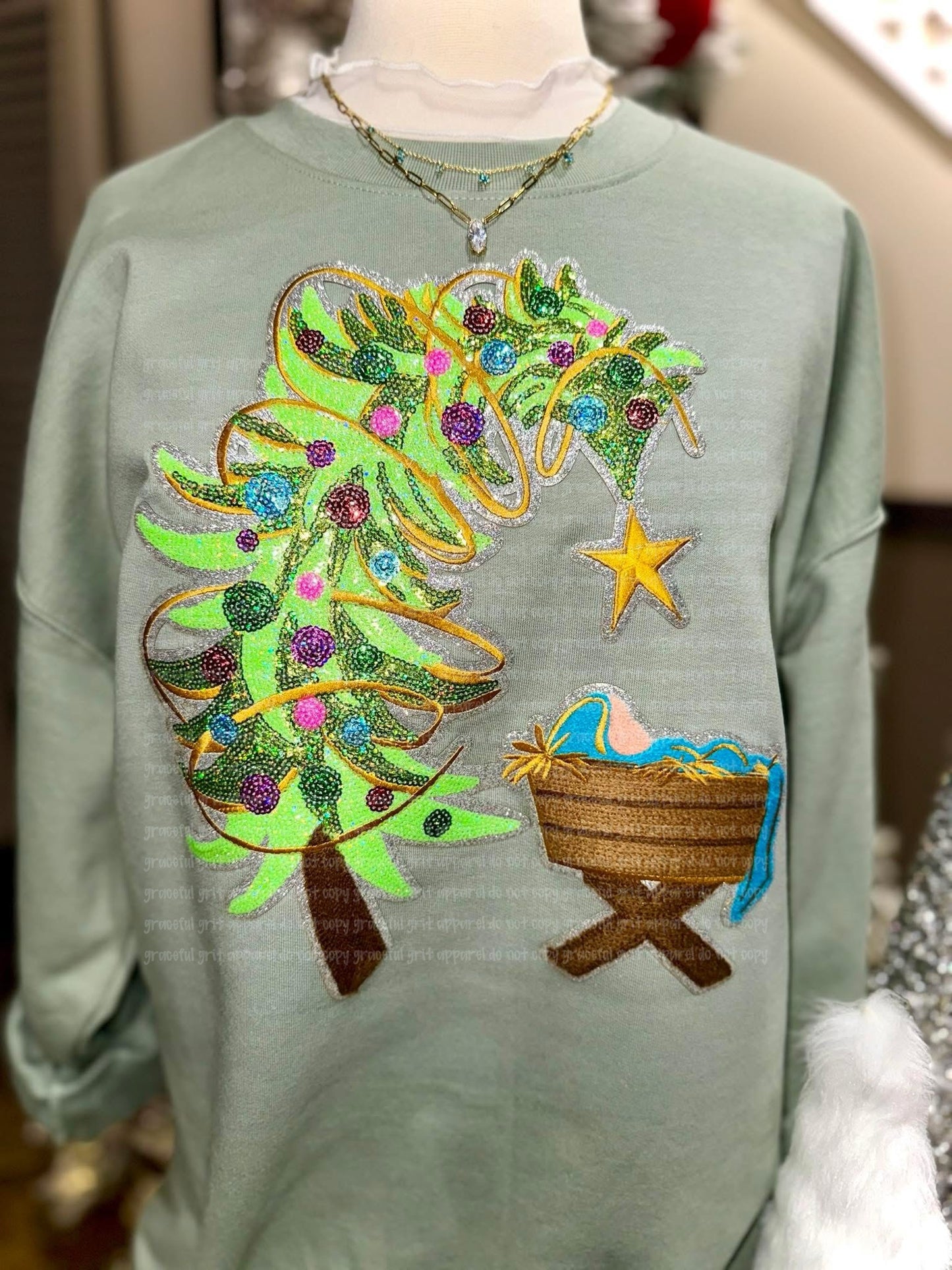 Sequin Tree Patch Sweatshirt